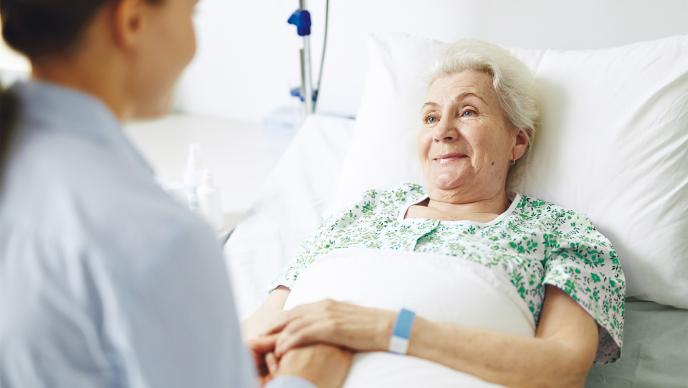 hospitalisation d'une personne âgée
